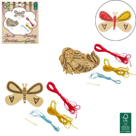 KIT DE BRODERIE EN BOIS 12CM